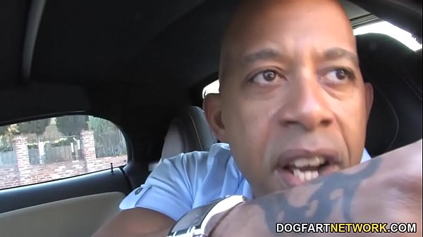 Busty Sierra Skye Khốn Cô '_s Người Bạn Da Đen