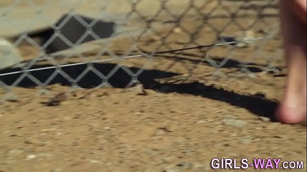 Schöne lesbische Teenie-Models