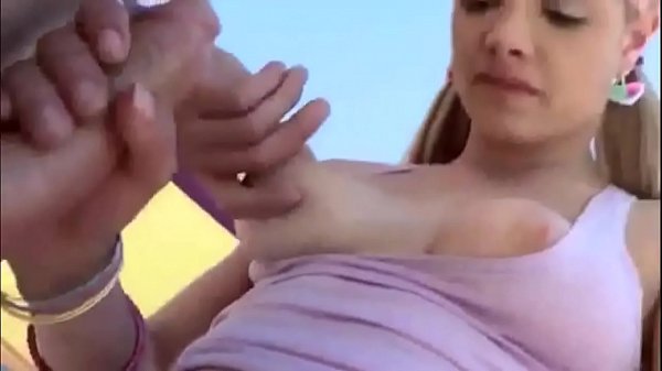 Sexy blonde Teenie-Expertin für Schwanzlutscher bläst hart – Komplett auf TeenCamHD.com ansehen