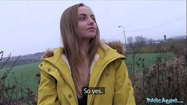 Teen Cumshot führt Video durch