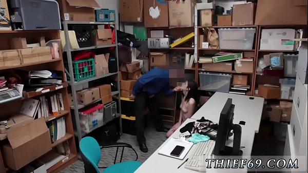 Un flic poilu de 18 ans a établi la loi dans l'espoir que le voleur ne le fasse jamais