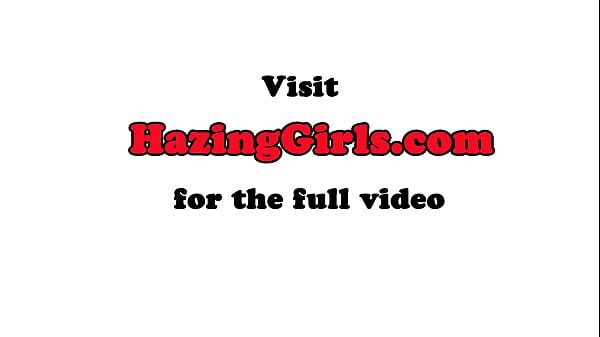 Novatadas amateurs lamidas durante la iniciación