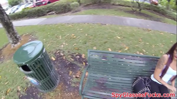 Bigass Babe abgeholt und in die Muschi gefickt