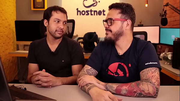 Especialista delicinha resolvendo o problema do professor gostozinho