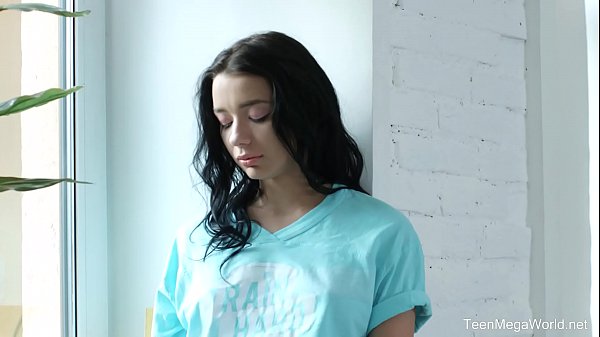 Anal-Beauty.com - Emily Bender - Brunette Yêu một Con cặc cứng trong Mông