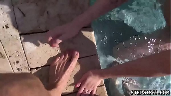 Teenie-Mädchen selbst aufgenommen und enger Arsch, großer Schwanz xxx Kumpels Liebe