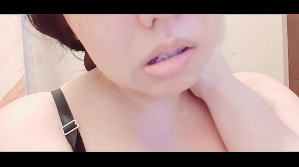 Sehen Sie sich das sexy Latina-Teen-Video an