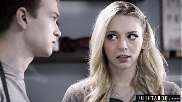 Amazing sensual Teen enjoys herself