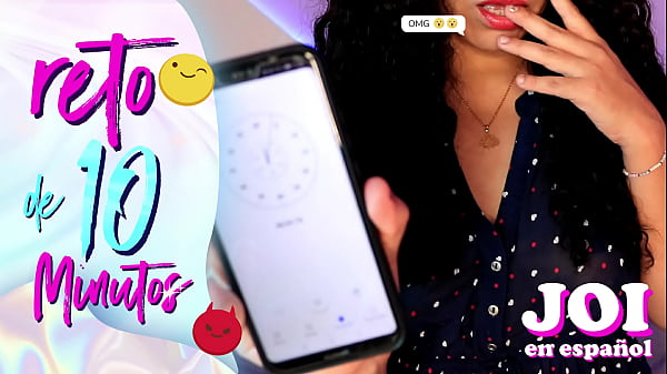 Wunderschönes Bukkake-Teenie-Mädchen