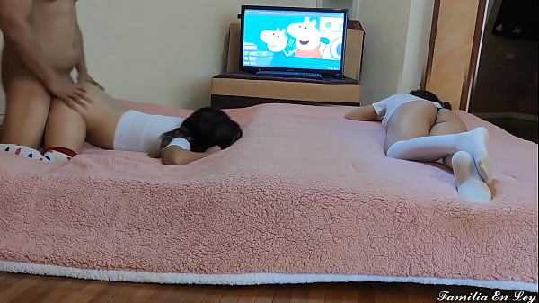 Teen Teen s'amuse - sexy