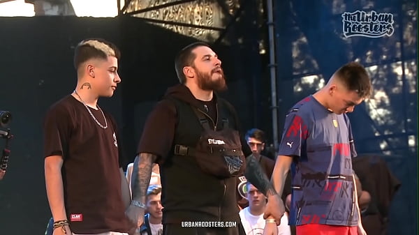 Ragazza teenager piuttosto amatoriale