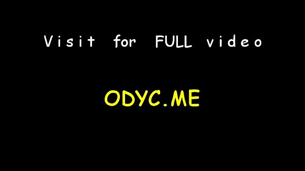 Voracious blonde darling Janna engulfs python