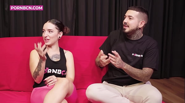premier casting de scène professionnelle et interview d'un vrai couple d'adolescents baise hardcore 4K hardcore