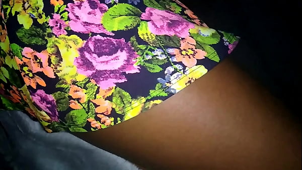 0054 Kats Playhouse – Eine weitere Sitzung im Kat's Playhouse Gruppenchat live für die Menge Schau mir zu, wie ich live für meine Zuschauer gefickt werde, interrassisches schwarzes Mädchen, weißer Kerl