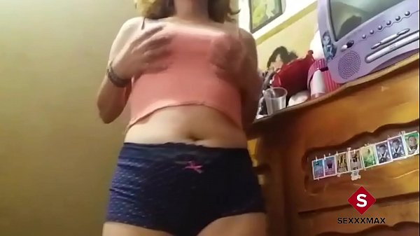 Mi novia me hace una videollamada y la grabé! ¡Tienes que verlo!