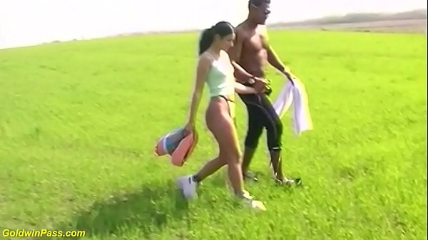 Corrida adolescente se divierte - traviesa