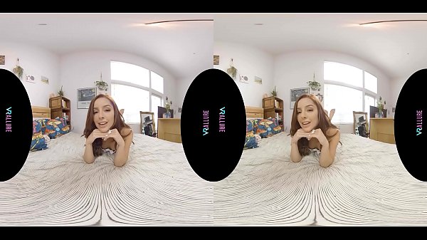 Sexy Virtual-Reality-Teenager gibt an