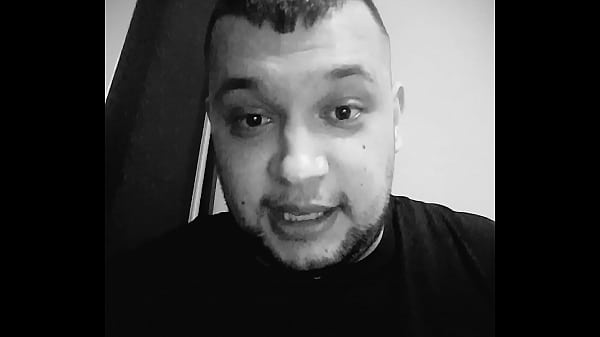 Pose de jeune fille sauvage