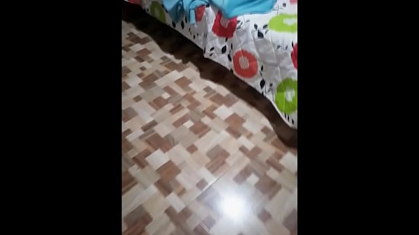 Die Mutter meiner Freundin ist Erotiktänzerin und will Sex