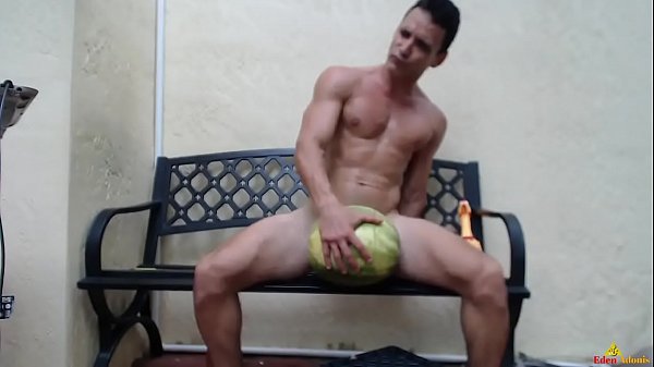 Il tuo buco bagnato scopato_ è bello! --Eden Adone