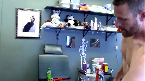 Deliziosi ragazzi adolescenti e porno gay succhiano la prima volta First Time Saline