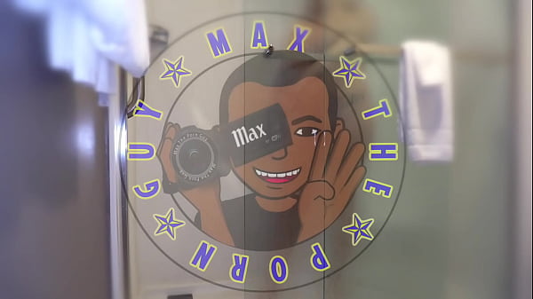 Incrível adolescente bonito tiras