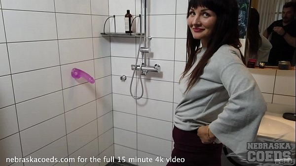 la nouvelle fille estonienne chaude Daria B. casting de gode