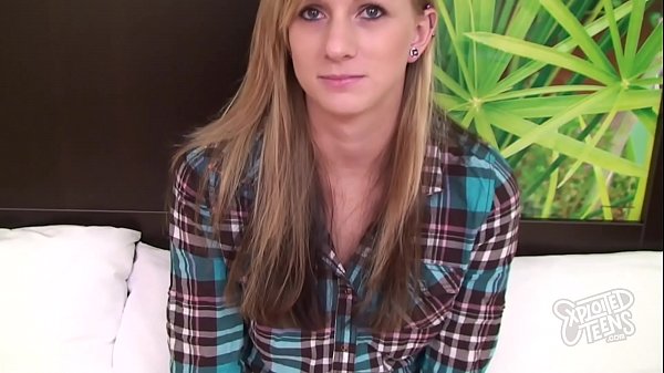 toute nouvelle blonde de 18 ans se fait crémer