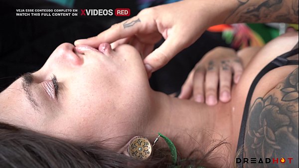 Masturbieren zu Hause während der Corona-Virus-Quarantäne – Dread Hot