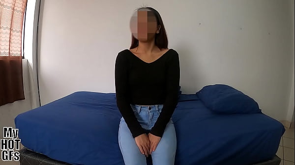 S'il vous plaît, montrez-moi que mon vagin est très mouillé !