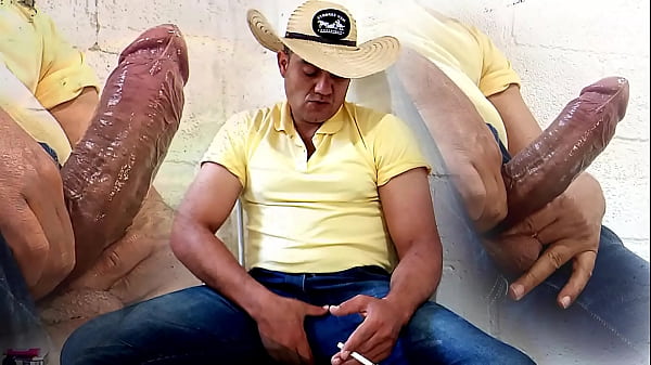 YURI GA&Uacute_CHO - AGROBOY SUPER DOTADO GOZANDO FODA DA PICA GROSSA - URSO BRASILEIRO GOZANDO FORTE