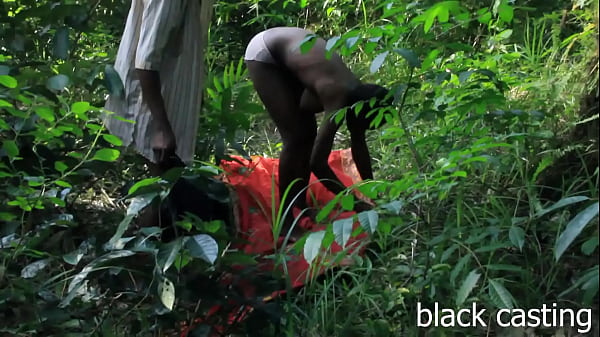 Bauern beim Ficken im Busch erwischt