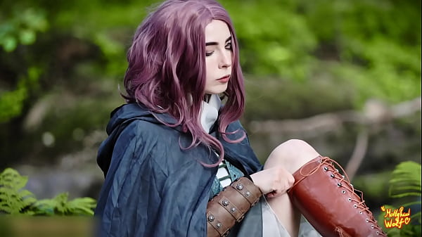 Melina augmente votre niveau avec sa chatte. 4K - MolIyredwolf