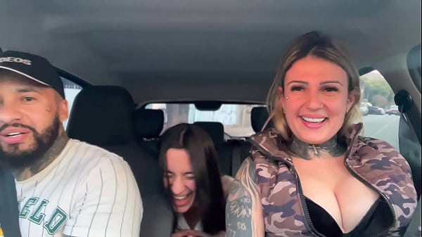 Atractiva Chica Adolescente actúa en amateur