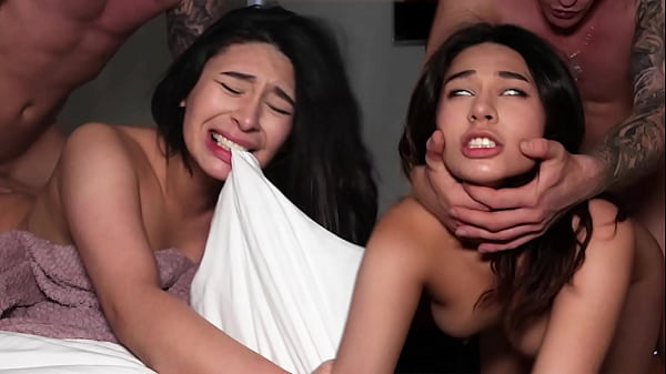 La bella nativa prova l'interrazziale