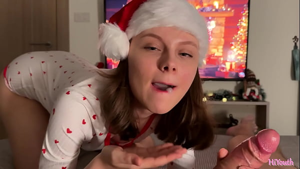 Gentle New Year'_s blowjob and sex with a cute real girl