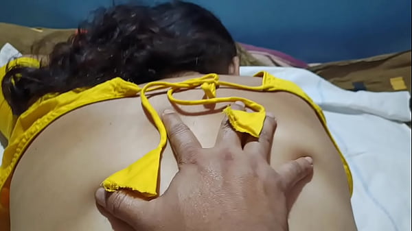 Bhabi dễ thương Tận hưởng massage cơ thể nóng bỏng nhất