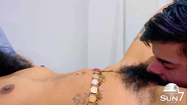 Teen Latina posiert Video