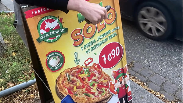 Ceci n'_est pas un Placement de Produit pour Pizza Renard