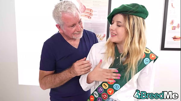 Sexy Teen Girl tritt als Pornostar auf