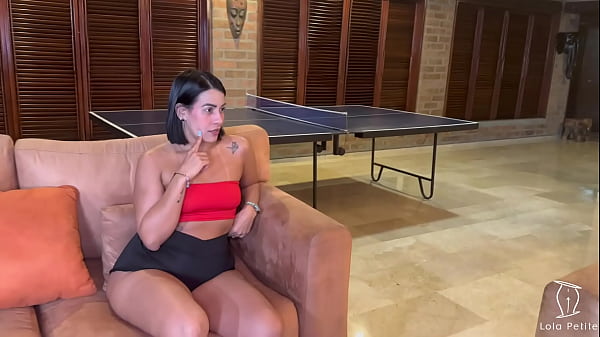 मैंने अपनी सौतेली बहनों के साथ अपने एक्सचेंज पार्टनर को चोदा! जबकि हमारे माता-पिता घर पर नहीं थे!