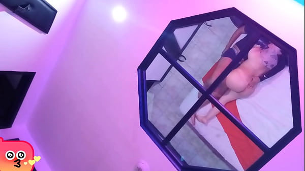 Hot passionate Teen enjoys herself - exotic