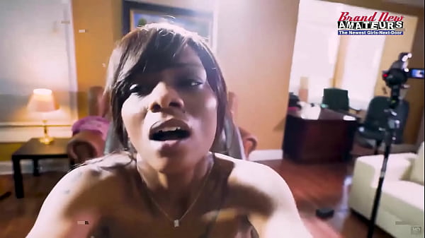 Adolescente sexy se luce - increíble