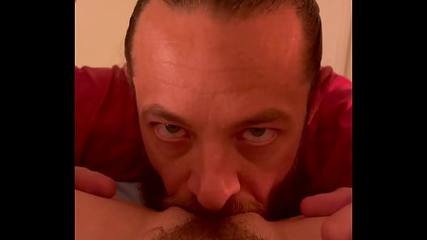 Sehen Sie sich das süße, sexy Teenie-Video an