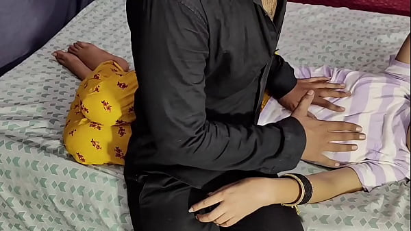 हॉट सेक्सी किशोर दिखावा - बिग_गधा