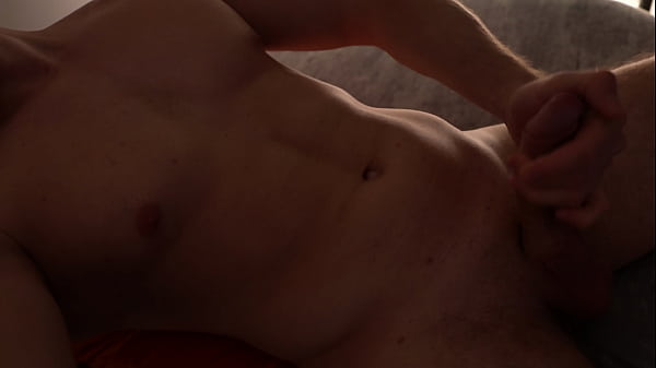 Hot guy splashed everything around again