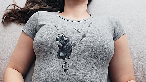 Beautiful Teen enjoys herself amateur