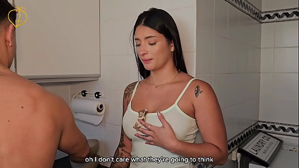 I seduce my roommate and give him a taste of my juicy pussy and big ass - Salome Gil