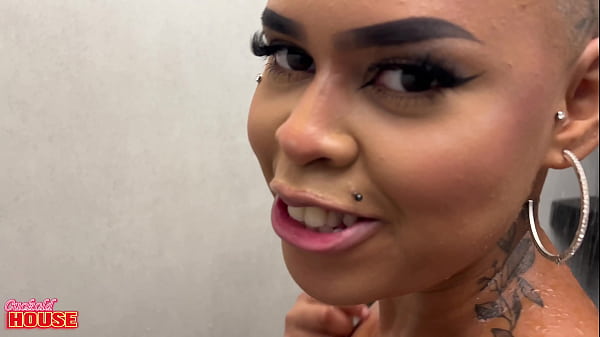 Guarda un video teenager piuttosto esotico