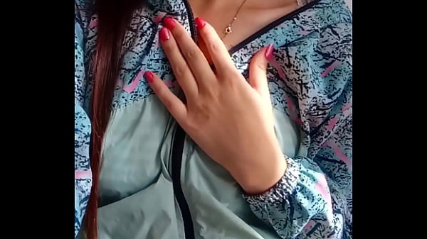 Cute Teen Girl performs in latina